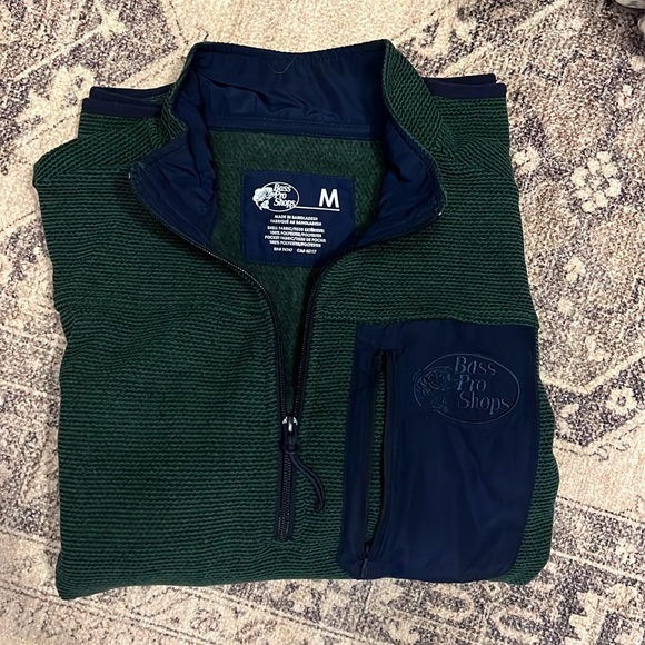 Bass Pro Shops Pullover - Picture 3 of 4
